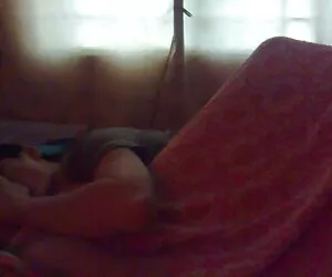 Ibu mp4 sex jepang naik ke dapur.