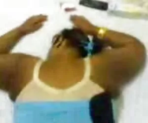 Kaki meja dansa ayam, otot mereka di atas download video bokep jepang terbaru 2019 panggung