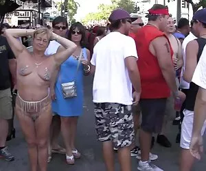 Dulu aku asisten, tapi sekarang aku bosnya bokep jepang yg ada ceritanya 27m.